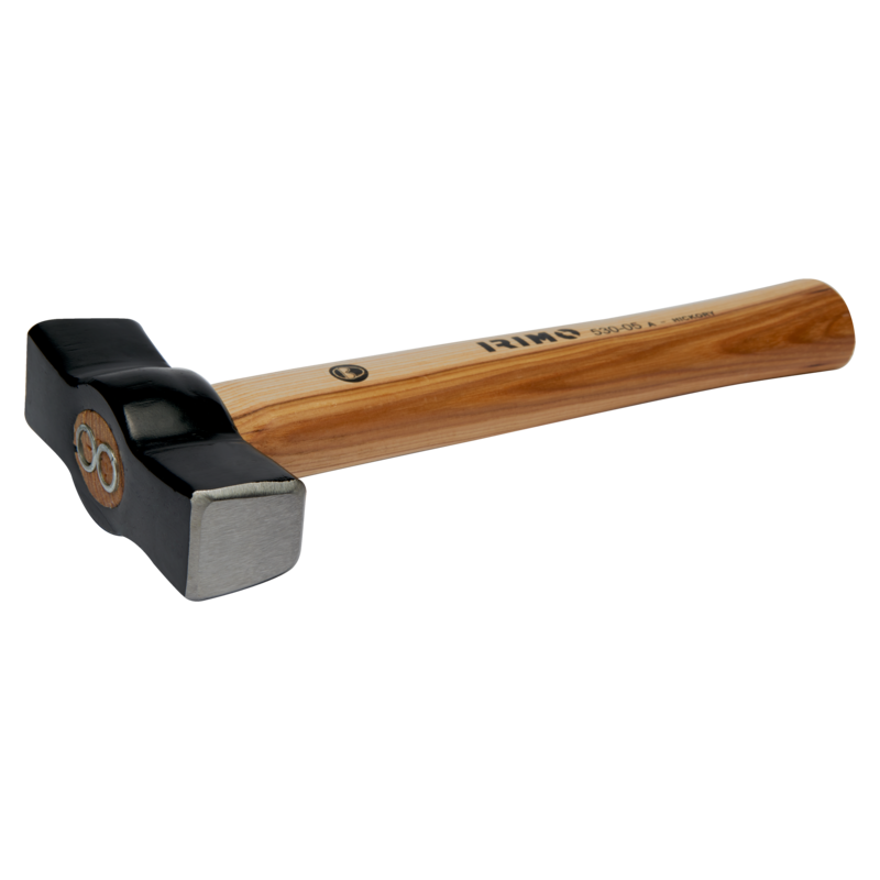 Maza con mango de madera