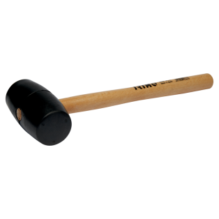 Maza de goma con mango de madera